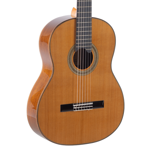 Классическая гитара ADMIRA CARMEN